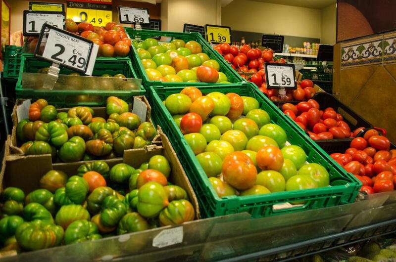 Cuatro de cada 10 alimentos afectados por la rebaja del IVA se encarecieron en el primer semestre, según Facua