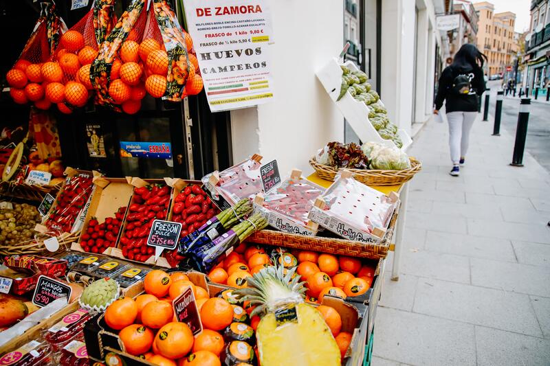 Facua lamenta que el Gobierno se limite a prorrogar la rebaja del IVA en alimentos sin haber hecho controles