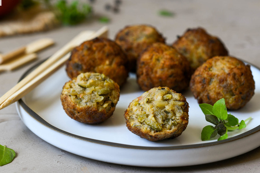 La receta ideal para comer verduras disfrazadas, albóndigas de calabacín