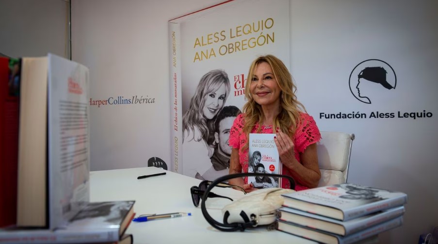 La presencia de Ana Obregón en la Feria del Libro de Madrid acabó siendo caótica
