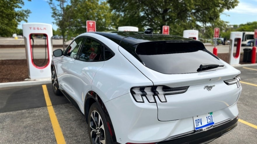 El reciclaje de baterías de vehículos eléctricos, otro negocio emergente del siglo XXI