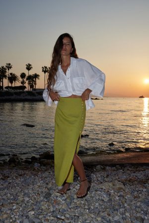 Falda midi botones Zara faldas Merca2.es