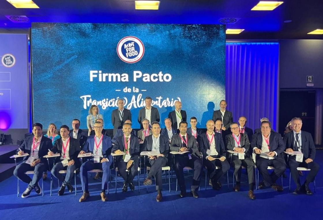 Carrefour suma más de 100 fabricantes en su pacto de transición alimentaria