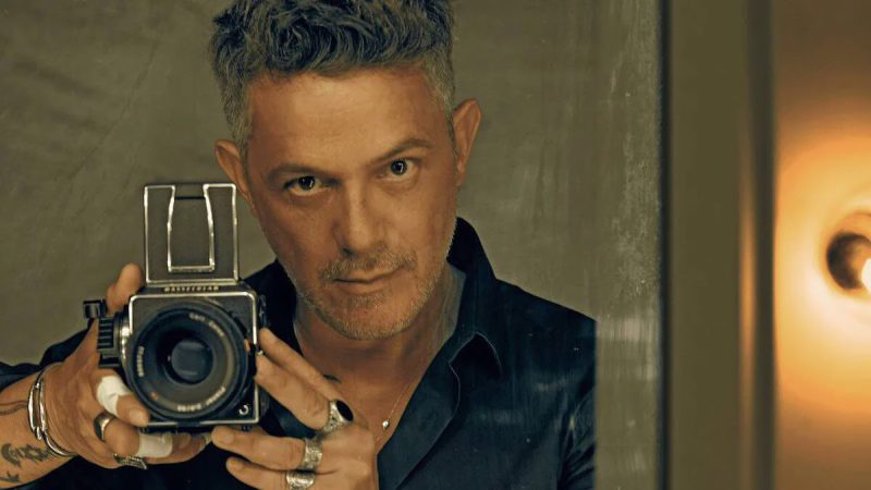 Imagen promocional de Alejandro Sanz