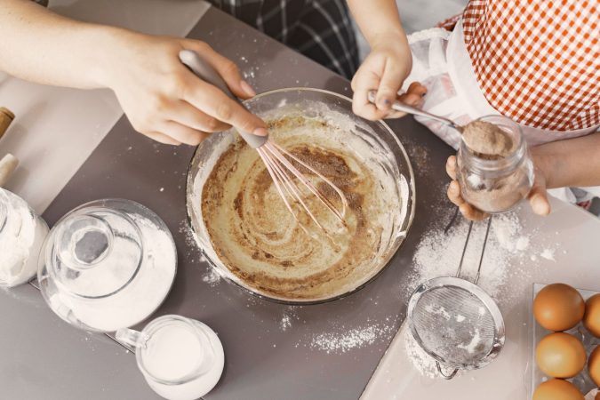Prepara la masa