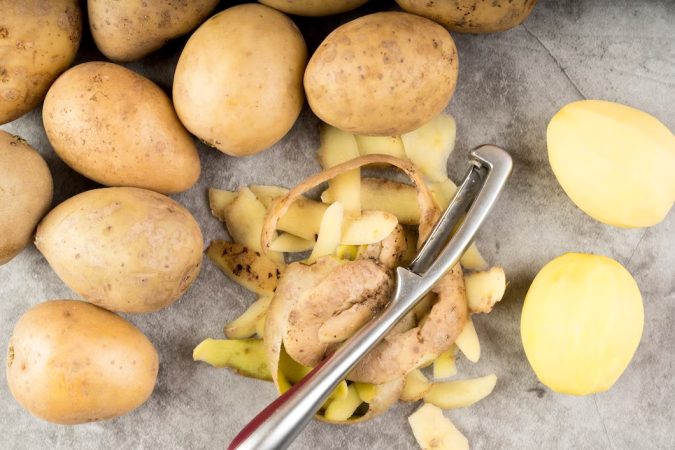 Prepara las patatas