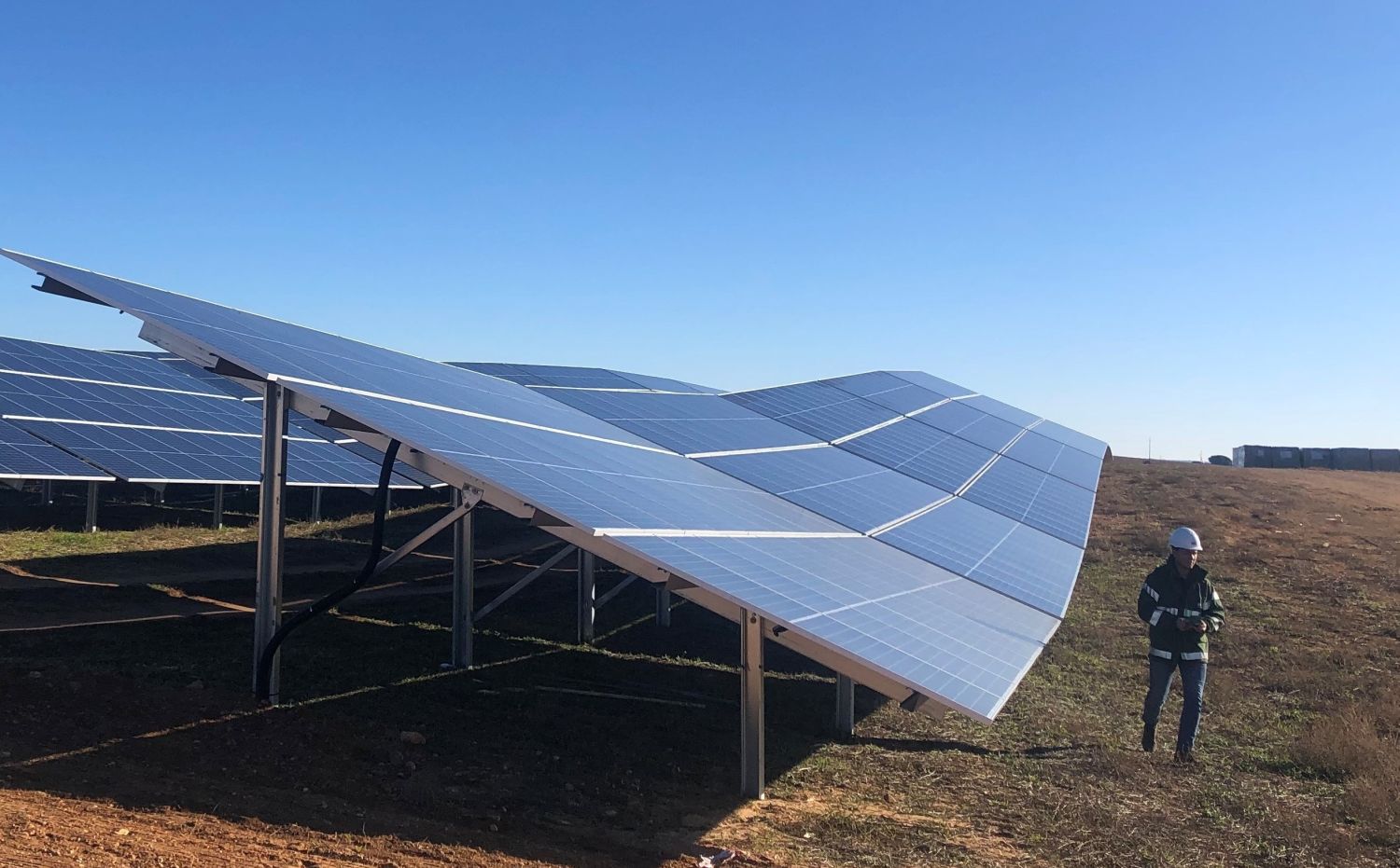 UNEF presenta 7 propuestas a los partidos políticos para acelerar la transición energética