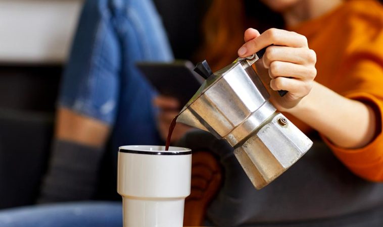 café