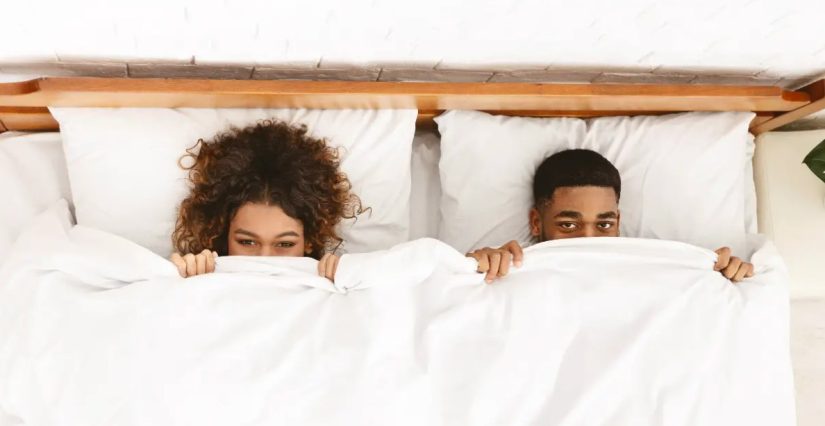 ¿En qué lado de la cama duermes? Este es su significado 3 Merca2.es Para muestra, un botón