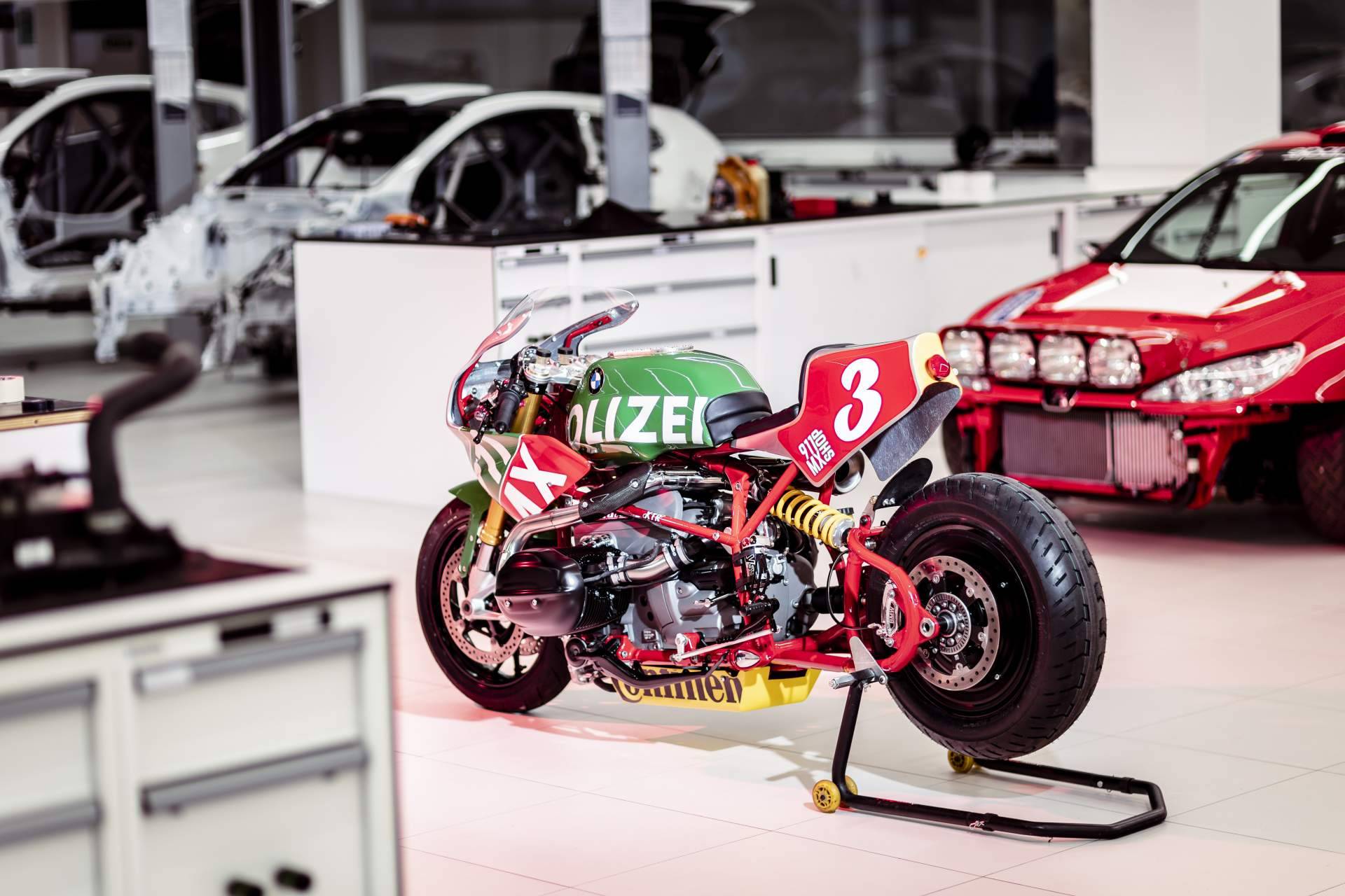 Diseñar la moto ideal en colaboración con 911MX y celebrar el Día del Motorista