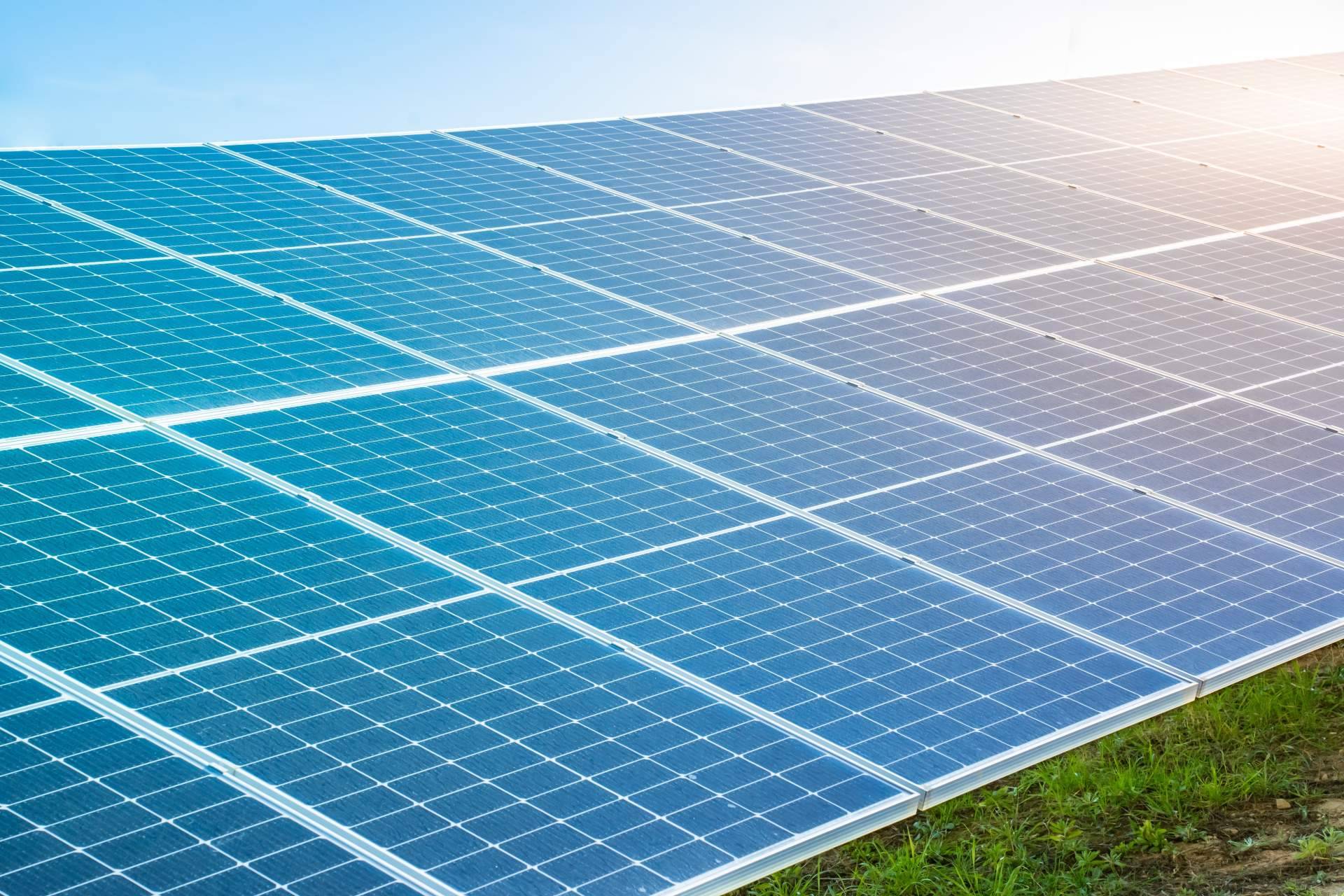 ¿Cuál es la mejor época para instalar paneles solares?, por Amagi Solar