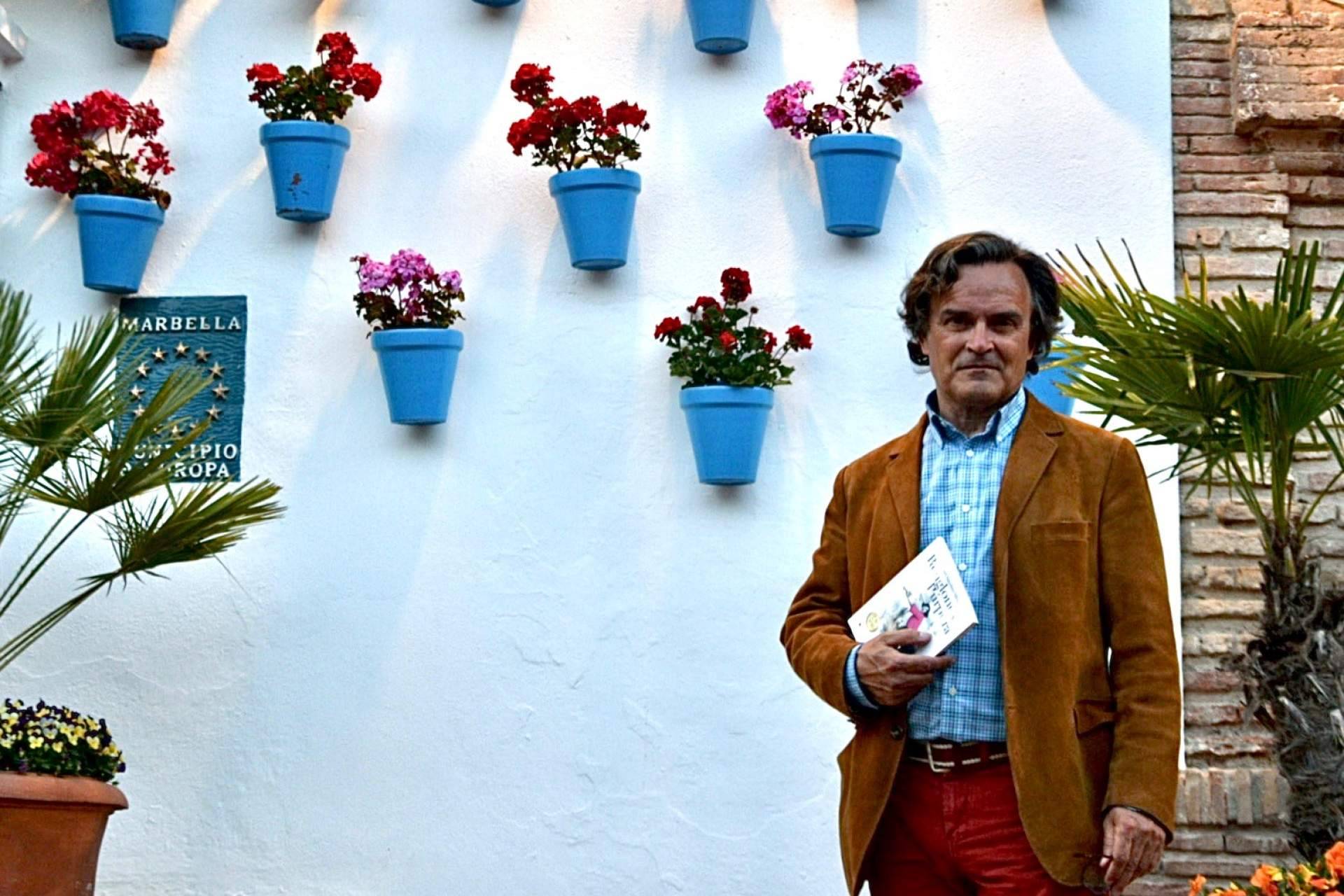 Manuel Sánchez Alfonso publica ‘Renglones Púrpura’, un libro en el que destaca la vida y el amor en el sentido más amplio de la palabra