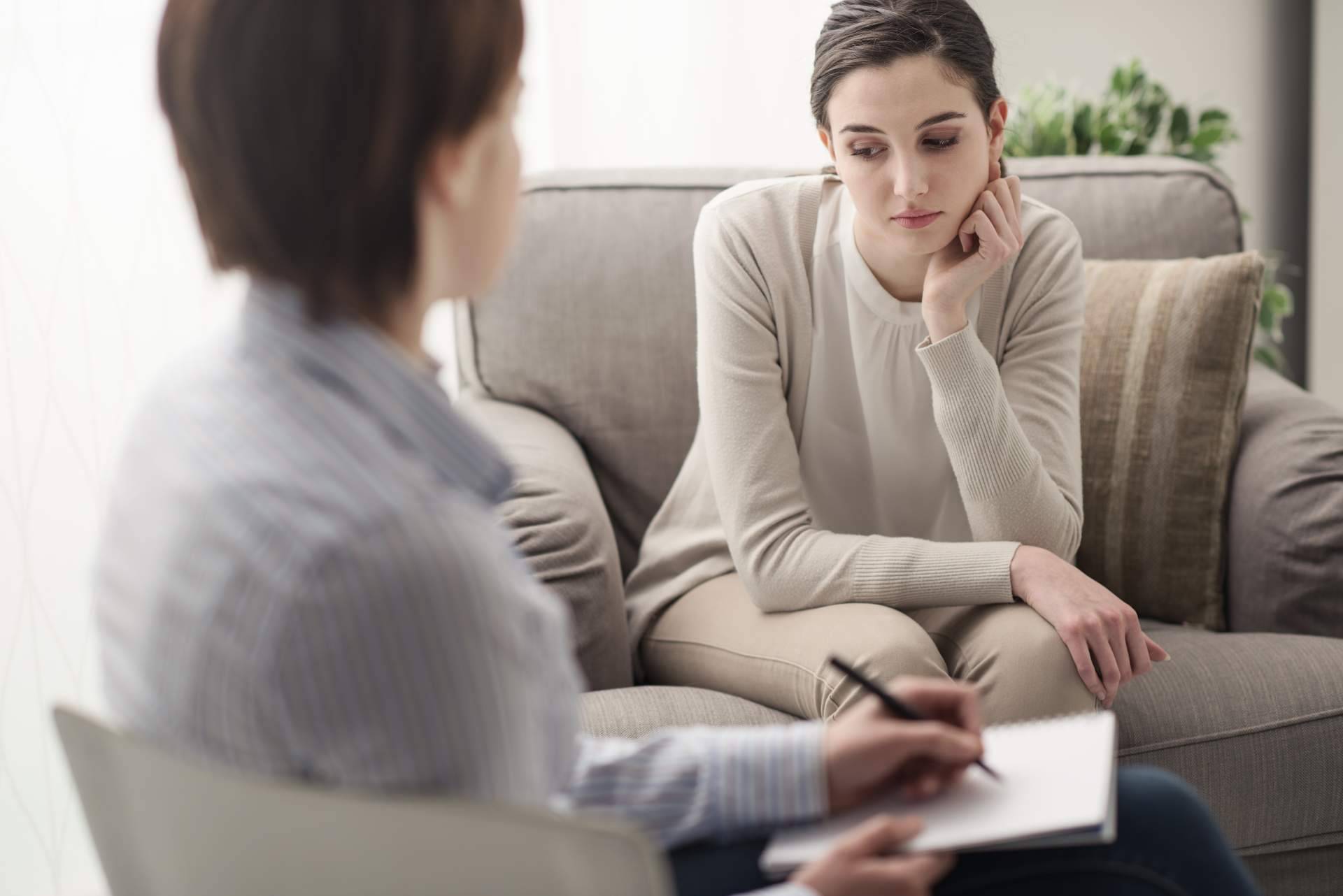 Pautas esenciales para encontrar apoyo psicológico confiable; cómo identificar un servicio confiable