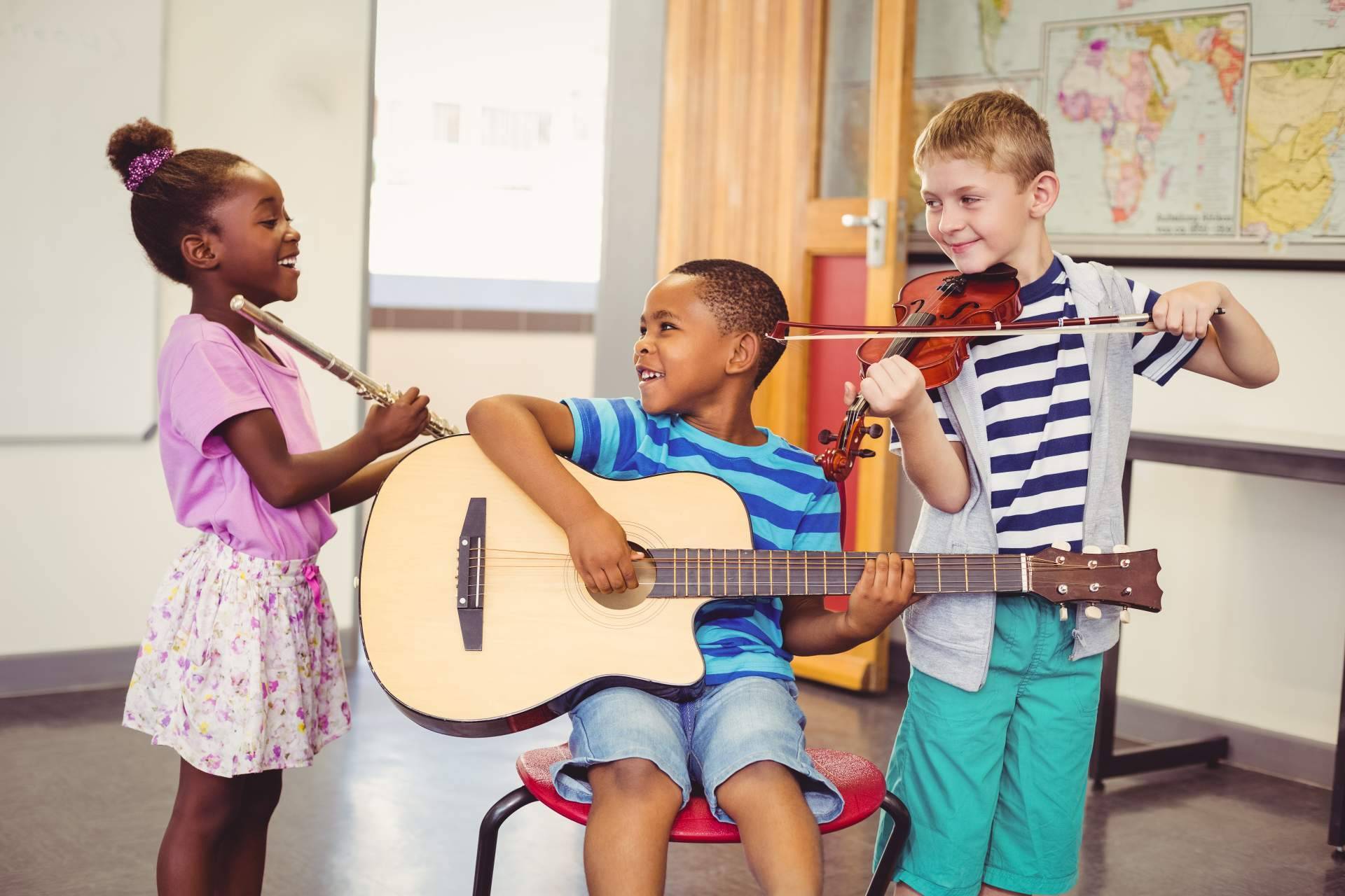 Talleres y cursos de música diseñados para los más pequeños en la Escuela de Música La Clave