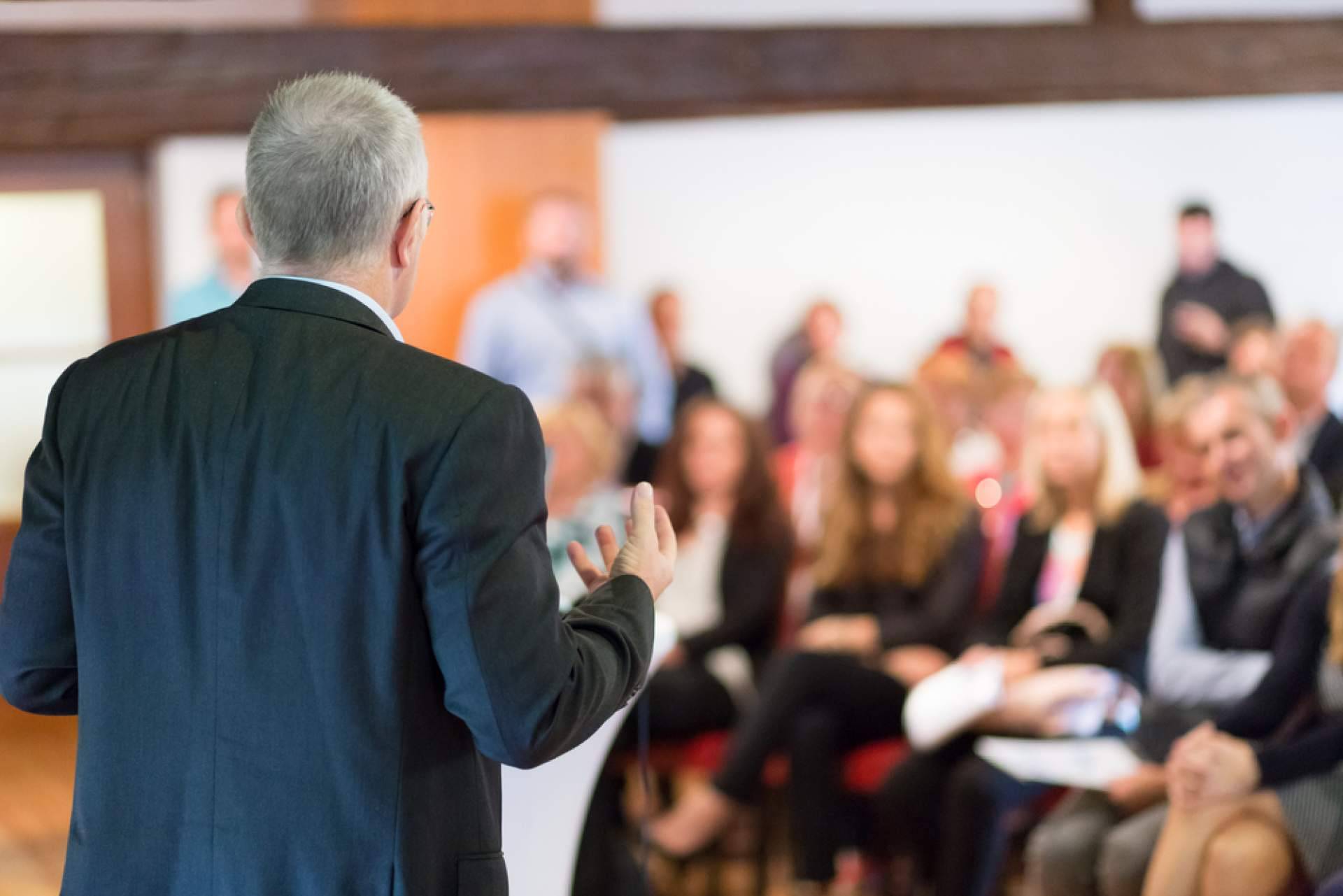 Destacar ante otros candidatos con la ayuda de los profesionales de Coacher