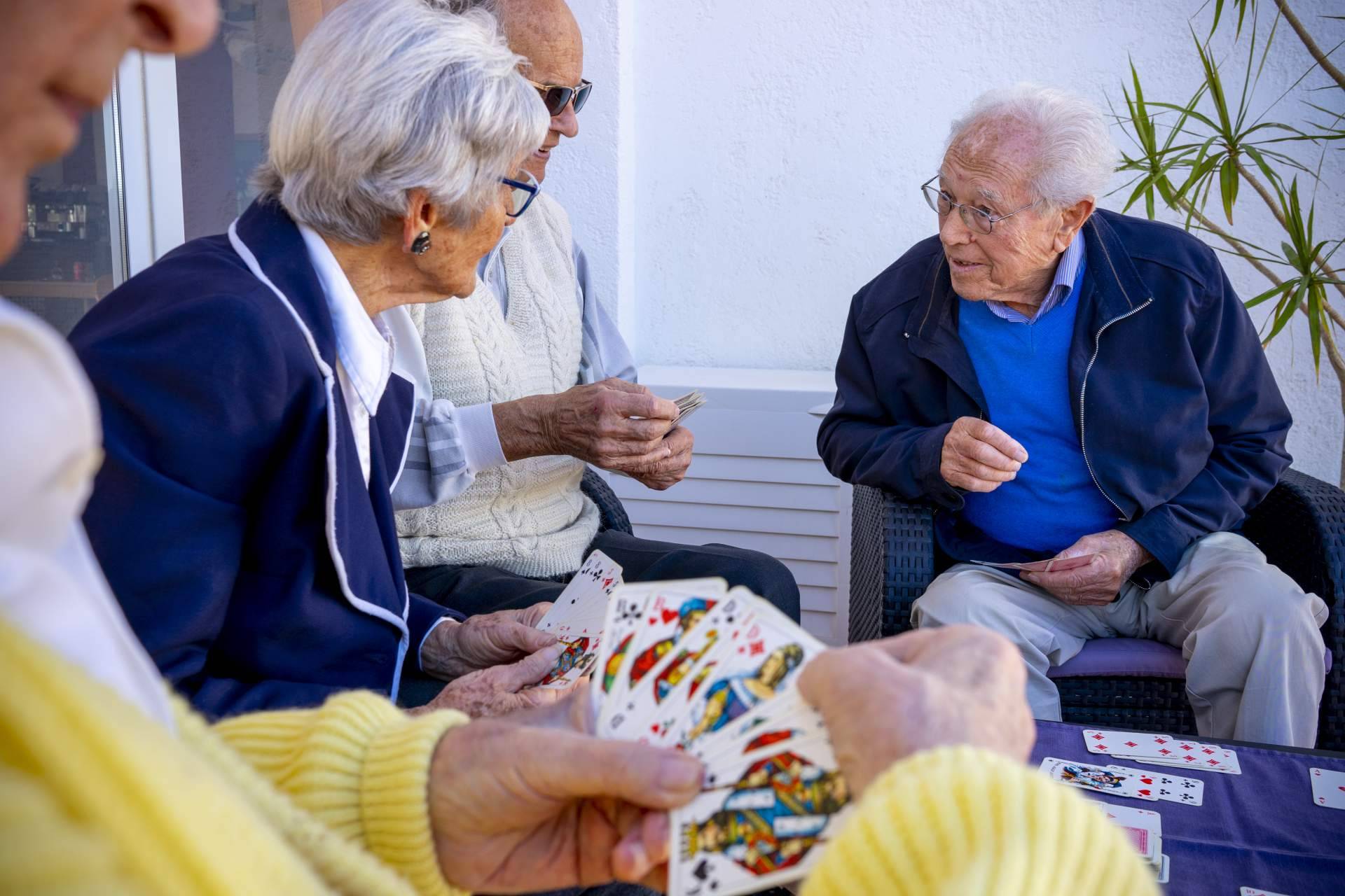 Residencia Montebello Senior Living ofrece asistencia total a personas mayores en una residencia poco habitual