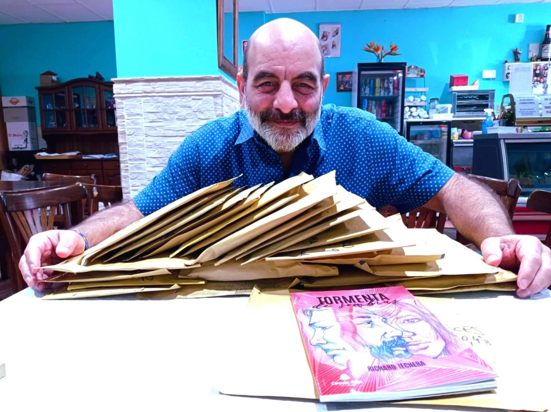 Richard Techera publica la segunda edición de ‘Tormenta de sombras’, una obra transgresora dirigida a un público de mente abierta
