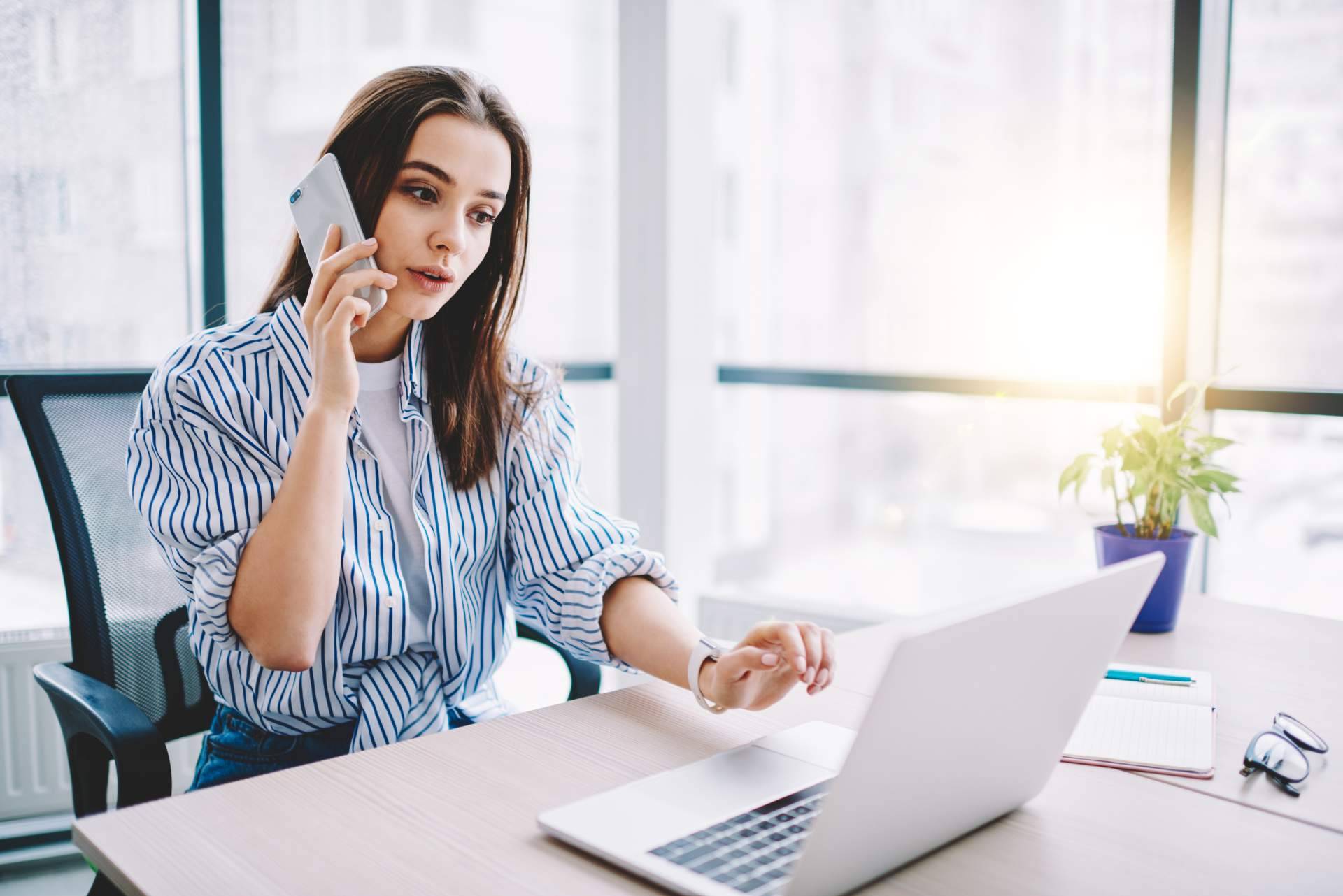 Contratar servicios de líneas telefónicas, con Premium Numbers