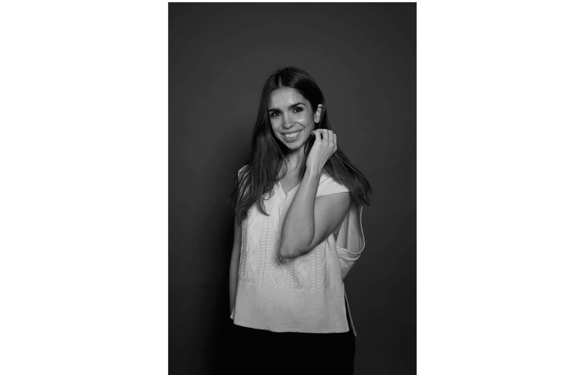 Debut en el mundo de la escritura de Elena Furiase, de la mano de Círculo Rojo, con quienes ha publicado su primer libro