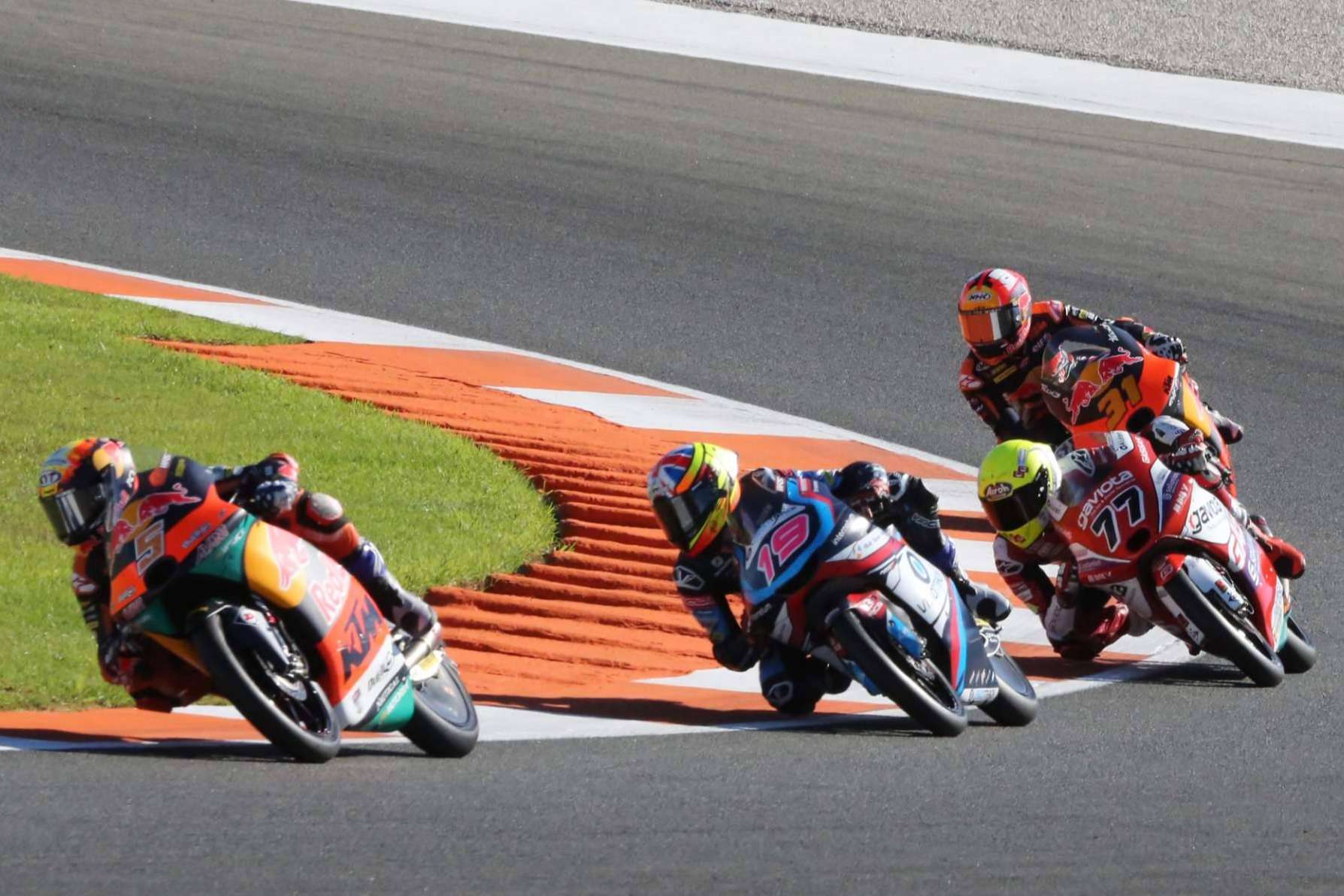 Entradas y alojamiento para las carreras de MotoGP España + SBK, en MotoGPEspanya.com