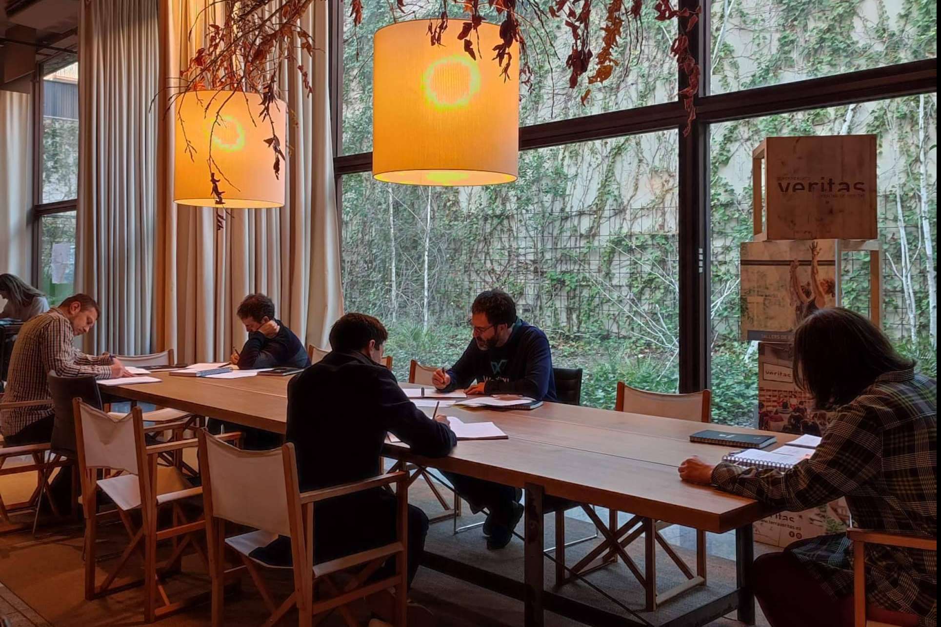 La importancia del acompañamiento entre pares en el ámbito empresarial