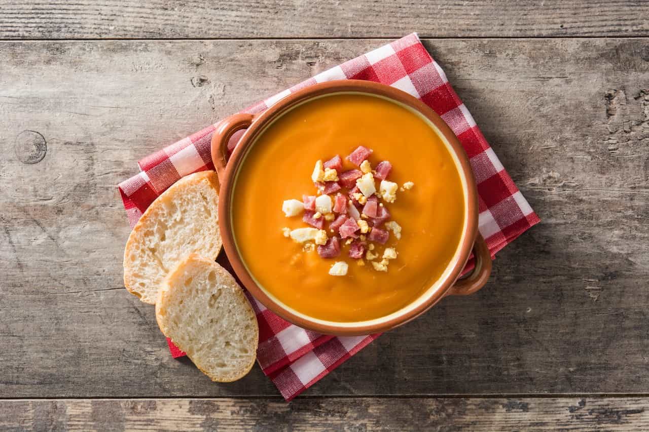 Cómo hacer un salmorejo sin pan igual de rico y cremoso que el tradicional