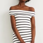 Alucina con el precio de este vestido de punto midi de rayas marineras y escote bardot de C&A