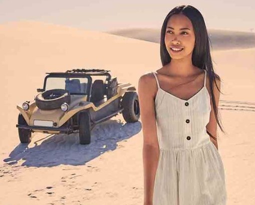 Vestido midi beige minimal de lino que arrasa en Lidl por 11,99 euros