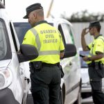 La DGT te multará con hasta 200 euros si no utilizas bien los intermitentes