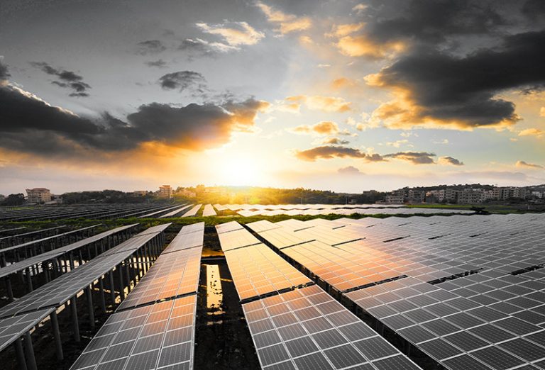 Las energías renovables han demostrado ser fuentes de energía limpias y sostenibles para satisfacer las crecientes demandas de electricidad. 