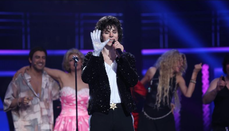 Las felicitaciones vienen de todas partes