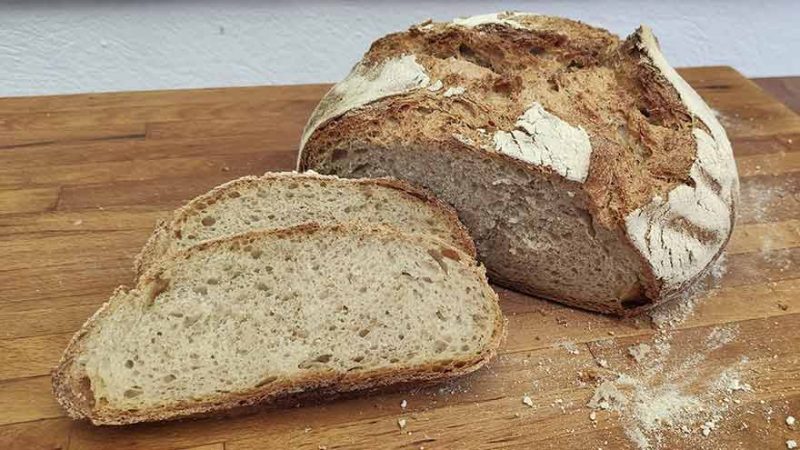 El chef José Andrés explica cómo elaborar un auténtico pa amb tomàquet 11 Merca2.es Pan payés