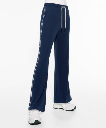 Pantalón flare modal de Oysho
