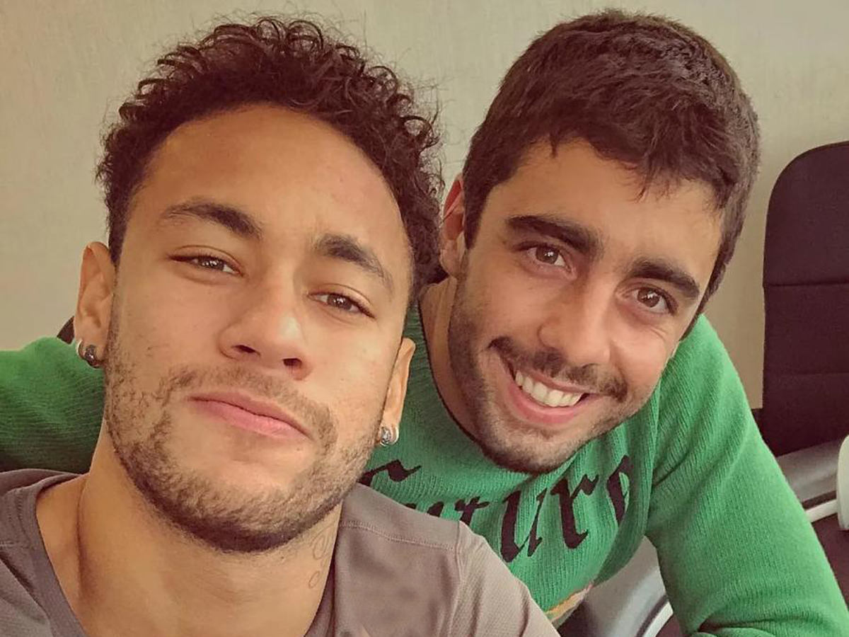 Una influencer brasileña asegura que Neymar Jr. mantuvo una relación sexual con un hombre