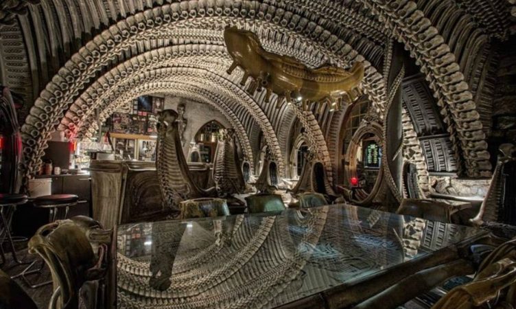 No te pierdas este alucinante bar inspirado en 'Alien' 1 Merca2.es ¿Quién no ha visto 'Alien'?