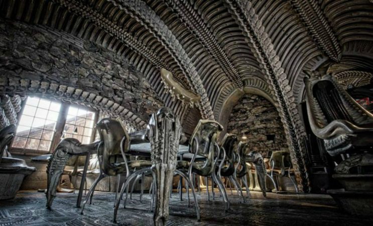 No te pierdas este alucinante bar inspirado en 'Alien' 3 Merca2.es Estarás comiendo y bebiendo en la película 'Alien'