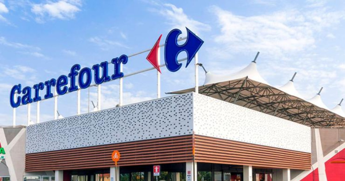 Carrefour rebaja su ropa de verano un 50%: prendas desde 5,99 €