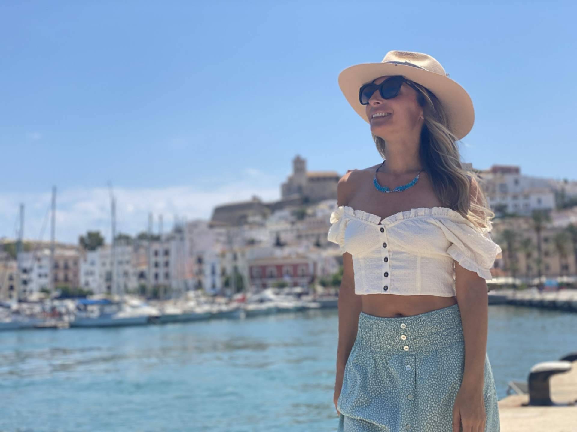 Conocer Ibiza en su más pura esencia con una guía