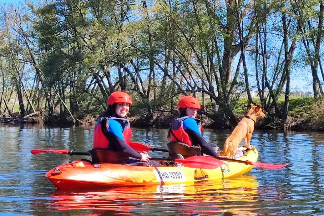 En la provincia de Salamanca con Turismo Activa ofrecen kayak y paddle surf