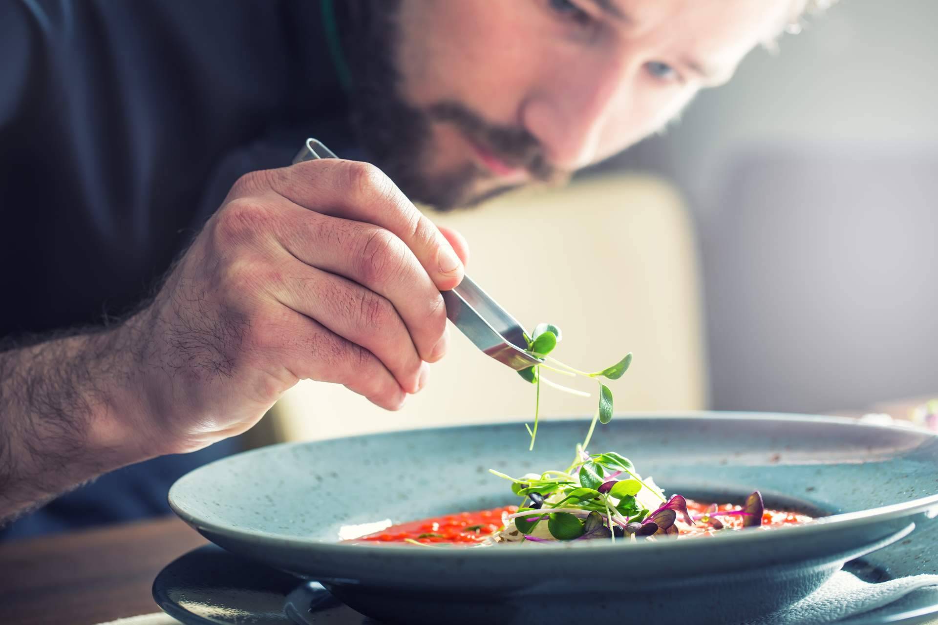 Marcan tendencia las chaquetillas de cocinero