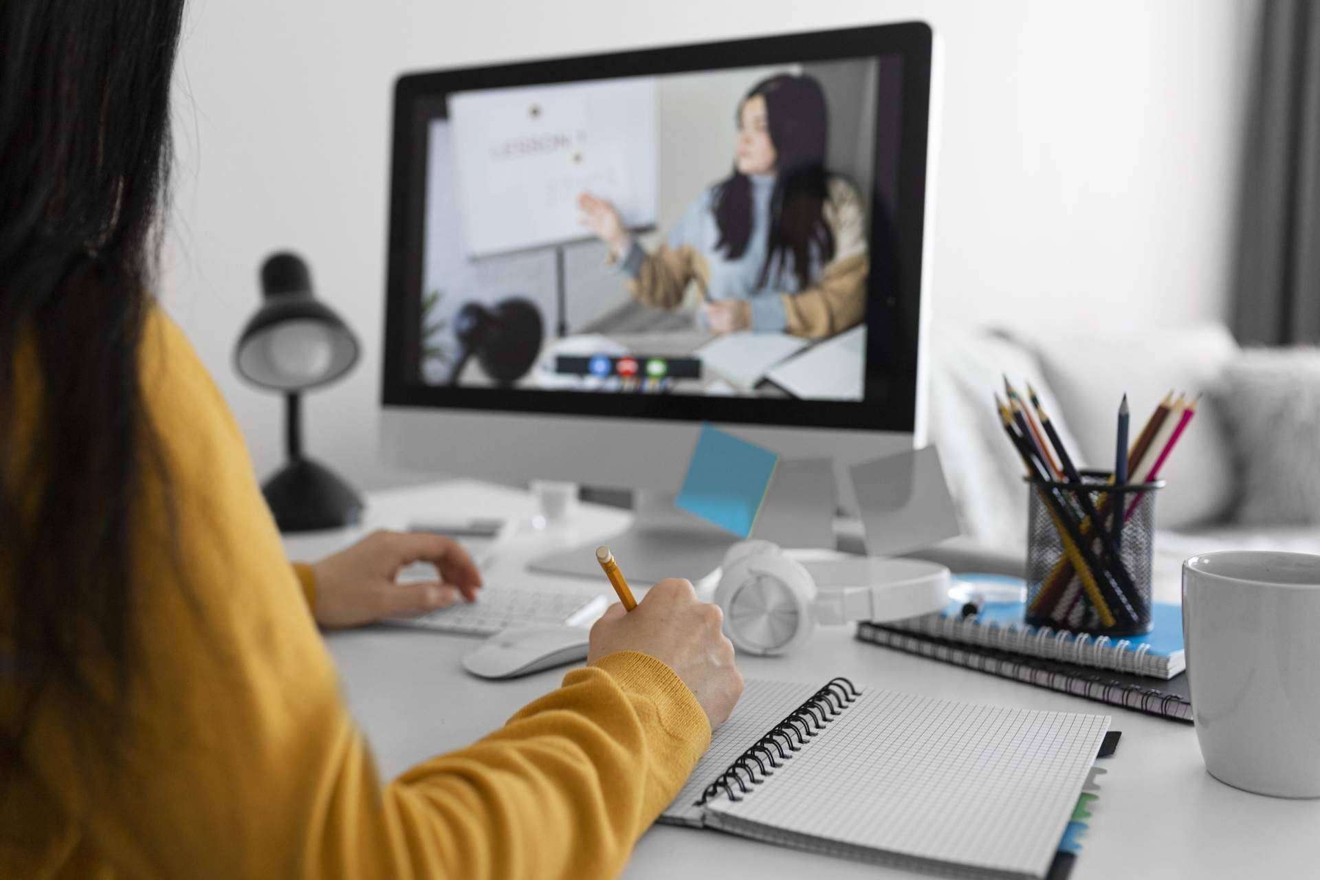 La Academia de Trabajo Social dispone de más de 100 cursos online para profesionales del trabajo social