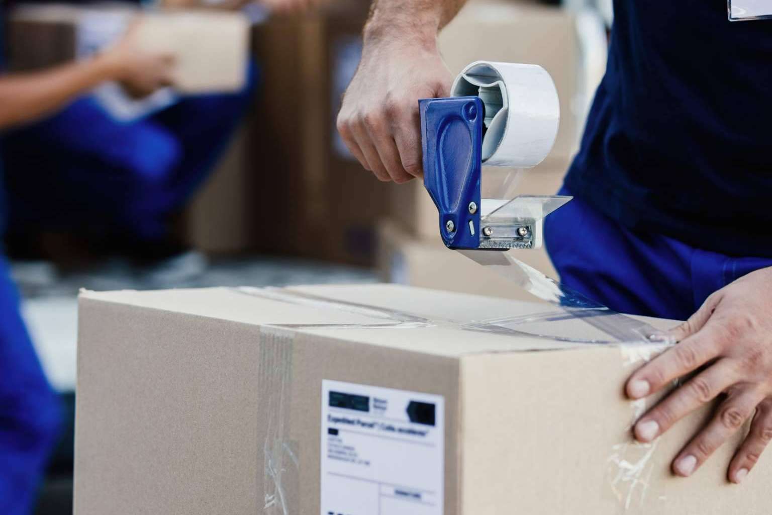 ¿Cuál es la utilidad de las básculas en la paquetería? Balanzasdigitales.com