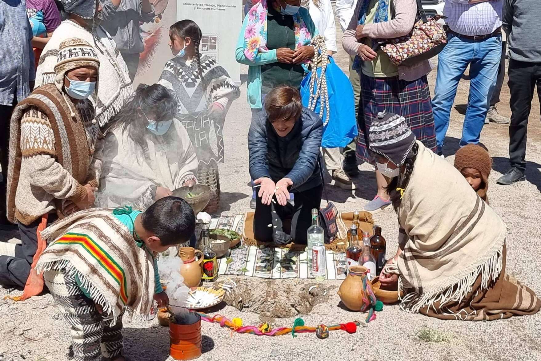 Transformando conflictos socioambientales hacia la paz y la sostenibilidad, con Ecoconciencia