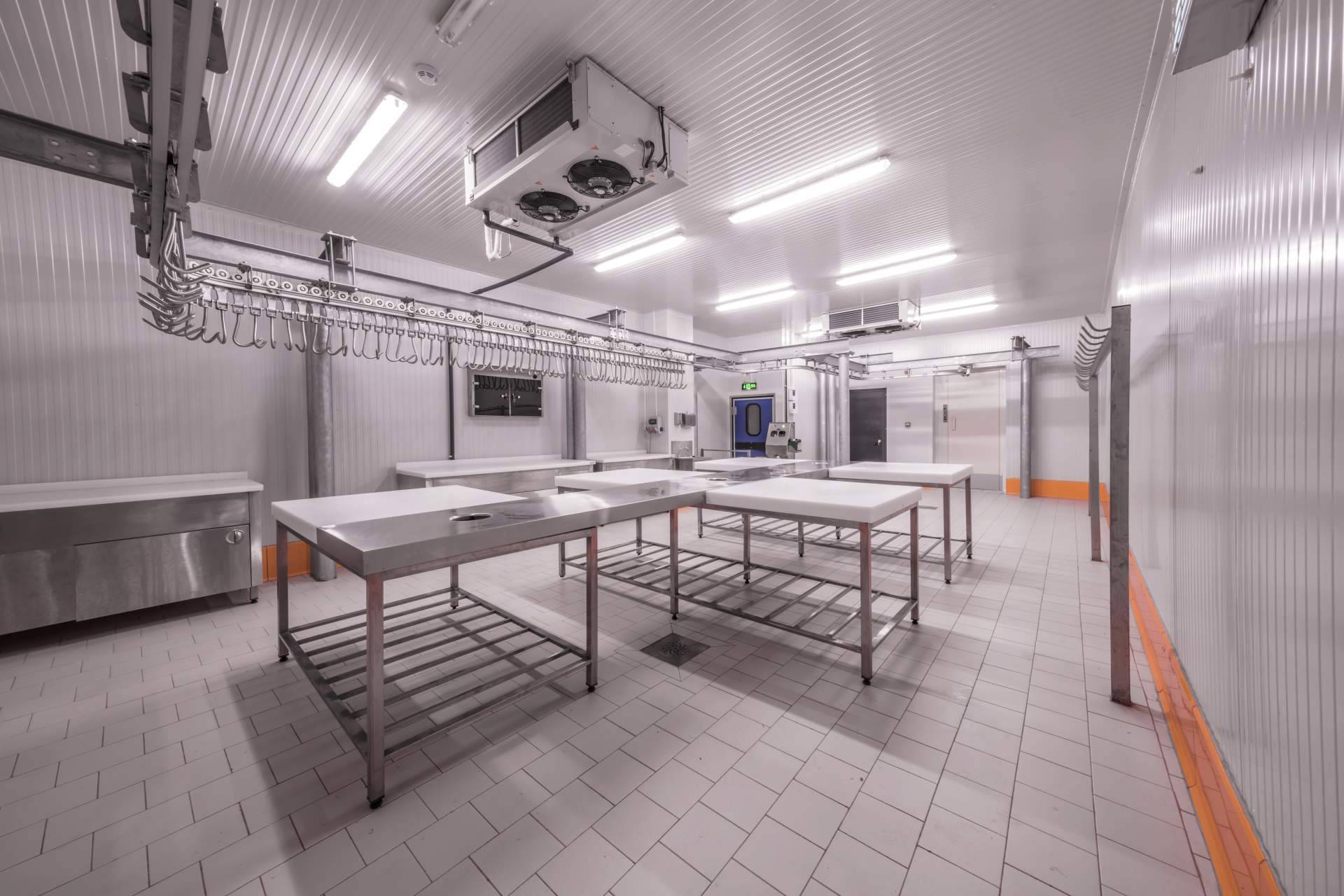 Lopyi, expertos en instalación, mantenimiento y reparaciones del entorno de refrigeración