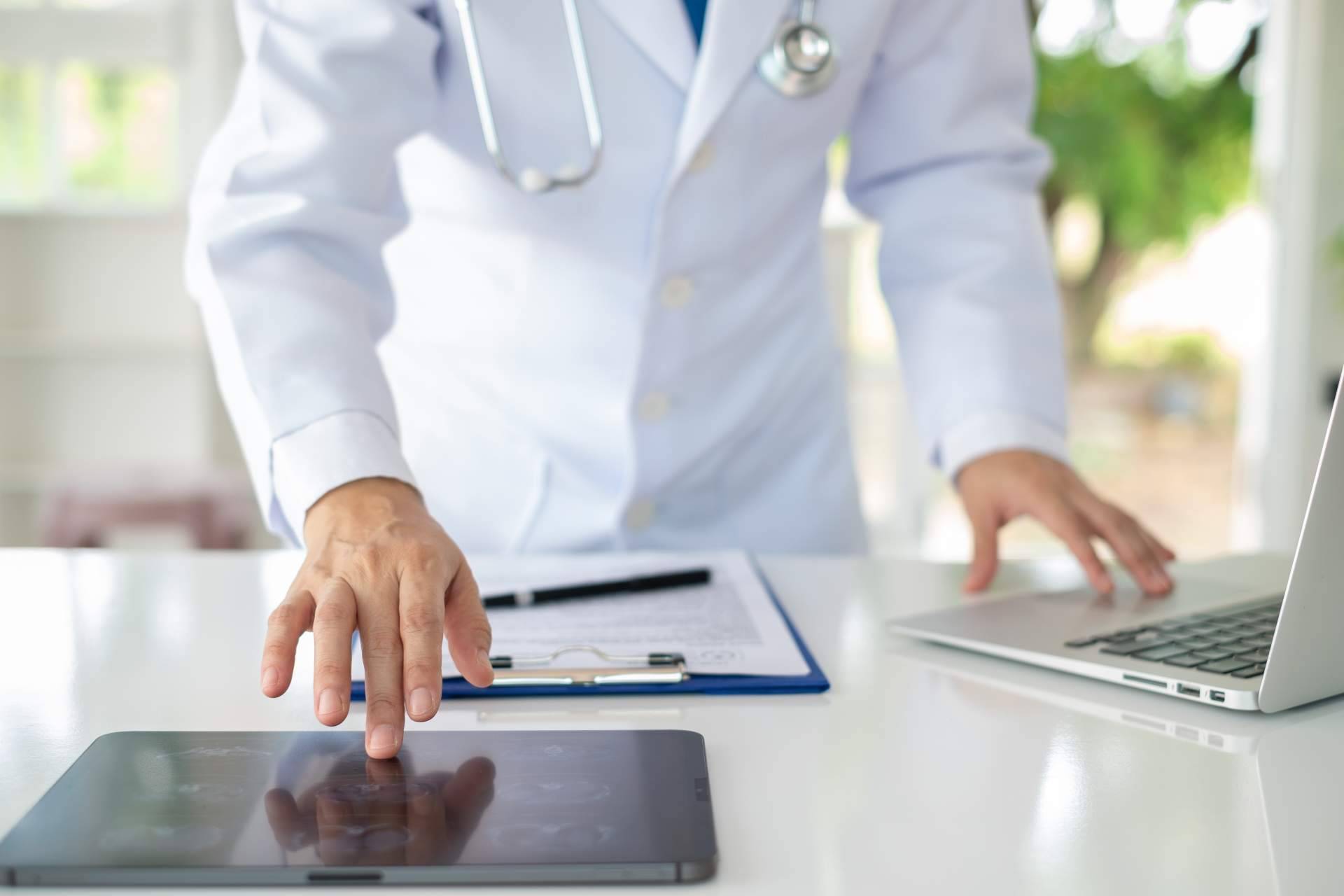 CareMe at Home explica cómo las herramientas telemáticas mejoran la asistencia médica