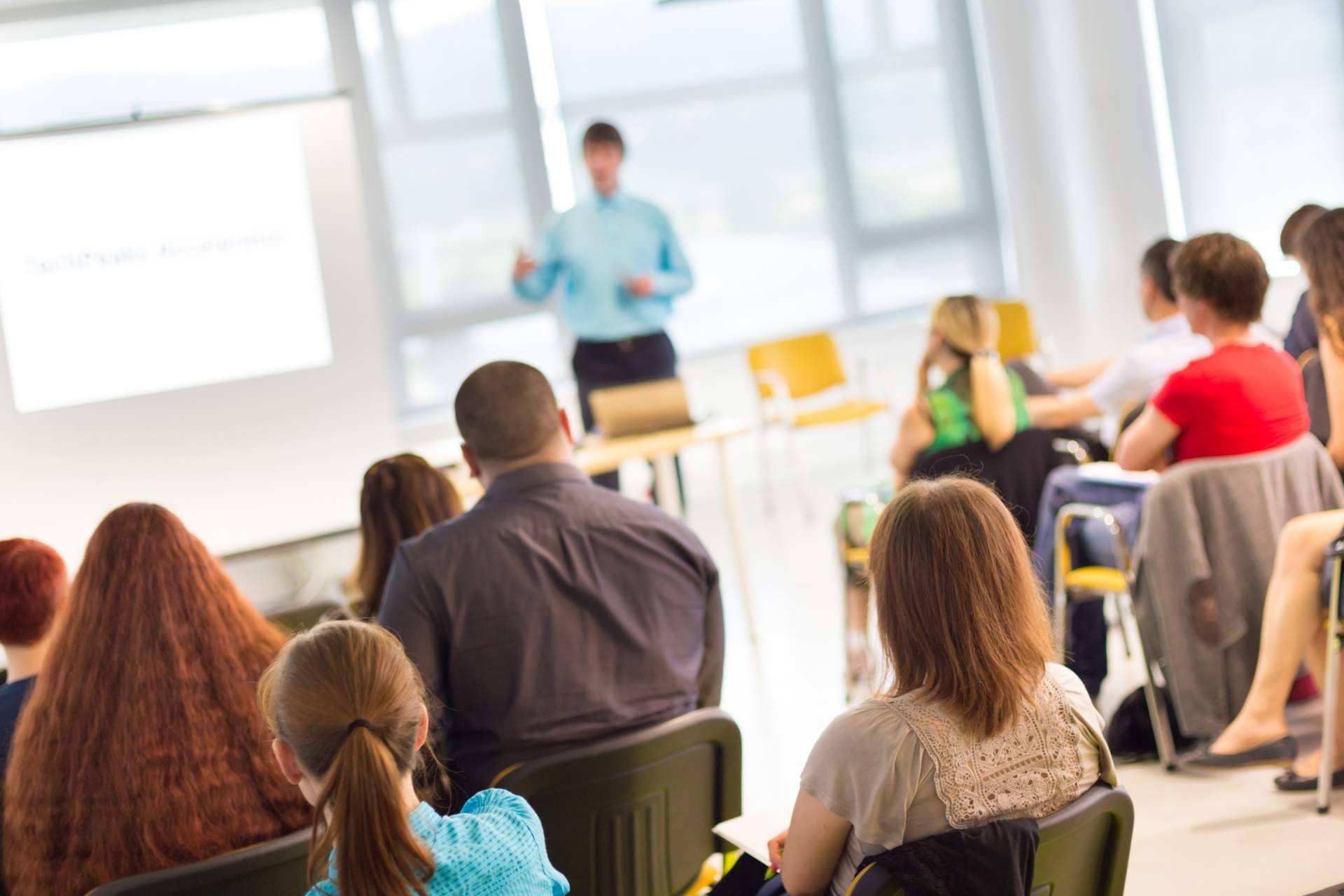 Constanza Business & Protocol School ofrece un Máster en Negocios Internacionales