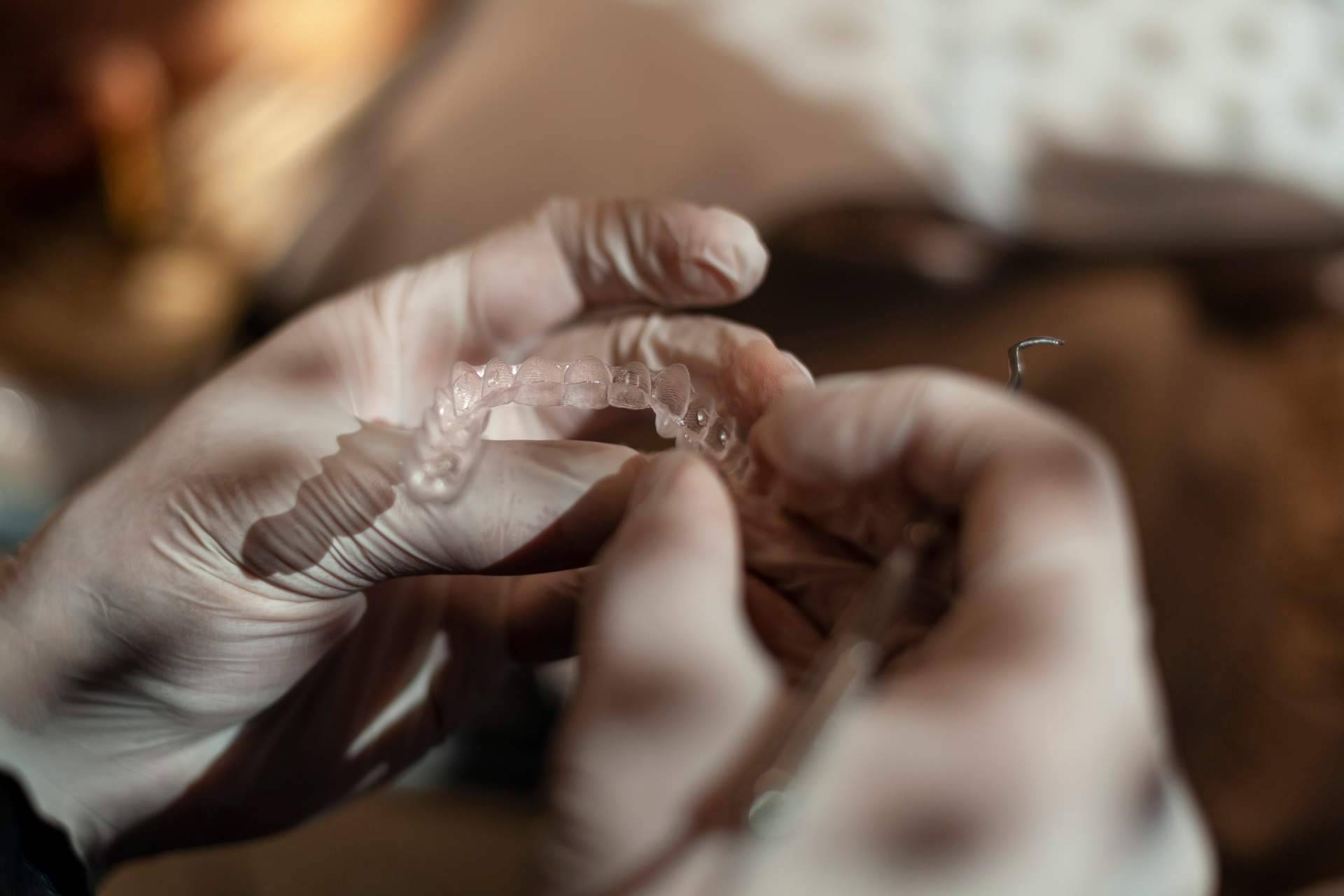 Clínica InterOralia, tratamiento Invisalign a precios competitivos y resultados excepcionales