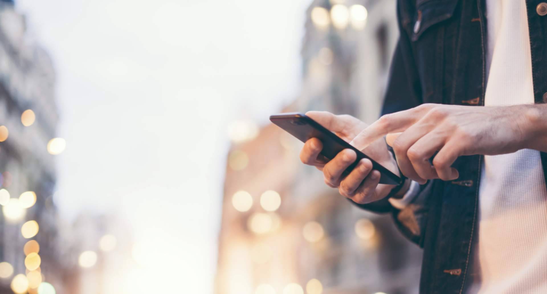 Premium Numbers acerca de los beneficios del envío de SMS masivos para empresas