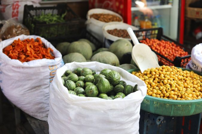 El sector de la Agricultura y la Alimentación reclama medidas urgentes a la Comisión Europea 1 Merca2.es España ha solicitado a la Comisión Europea la puesta en marcha de medidas urgentes para paliar los efectos de la sequía en los sectores de frutas y hortalizas y del vino