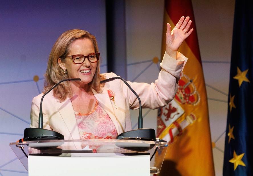 El PSOE ‘mirará’ al PP para sacar adelante el Defensor del Cliente Financiero